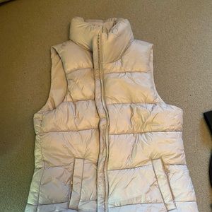Old navy puffy vest